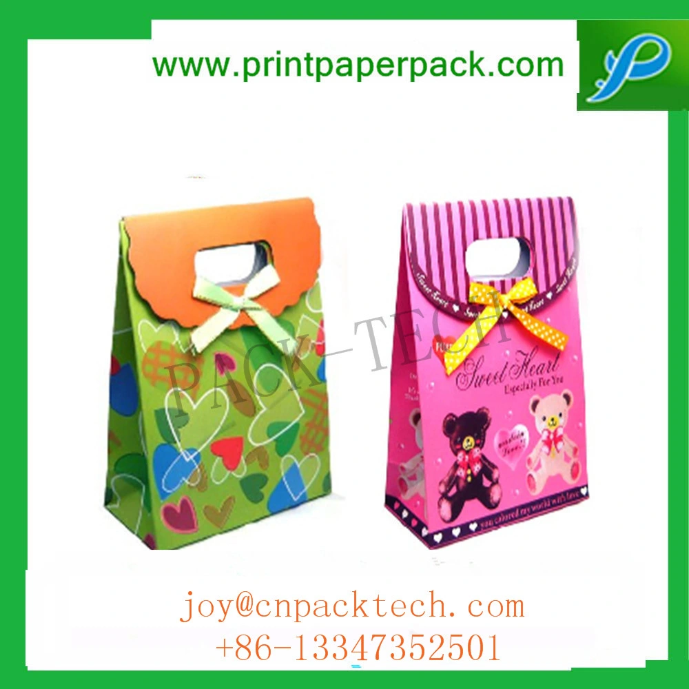 Customized Christmas Candy Cake Gift Paper Bag with Die Cut Handle