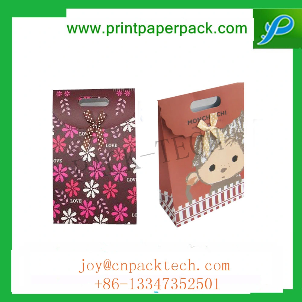 Customized Christmas Candy Cake Gift Paper Bag with Die Cut Handle