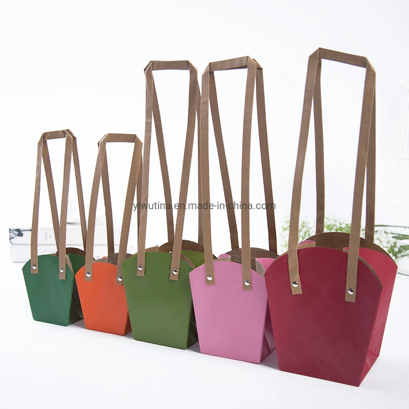 Customize Creative Kraft Cardboard Paper Bag Flowers Potted Landscape Packaging Box Gift Handle Bag Carrier Bags