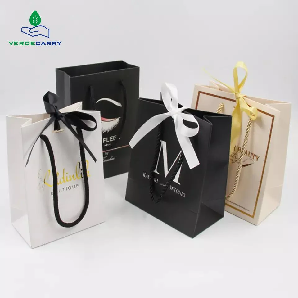 Custom Logo Large Cardboard Shopping Bags Small Jewelry Matt Black Shopping Paper Gift Bag with Handle