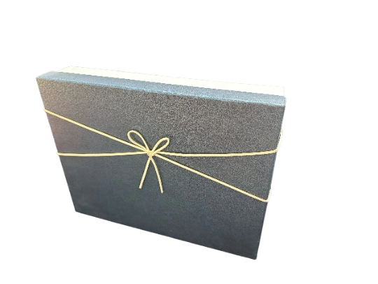 Custom Rigid Cardboard Packing Luxury Paper Packing Box Chocolate Paper Gift Box