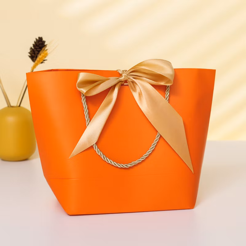 Wholesale Luxury Shopping Packaging Packing Gift Box Bags with Custom Printed Logo Kraft Paper Bag with Handle for Jewelry Coffee Tea Cosmetic Makeup