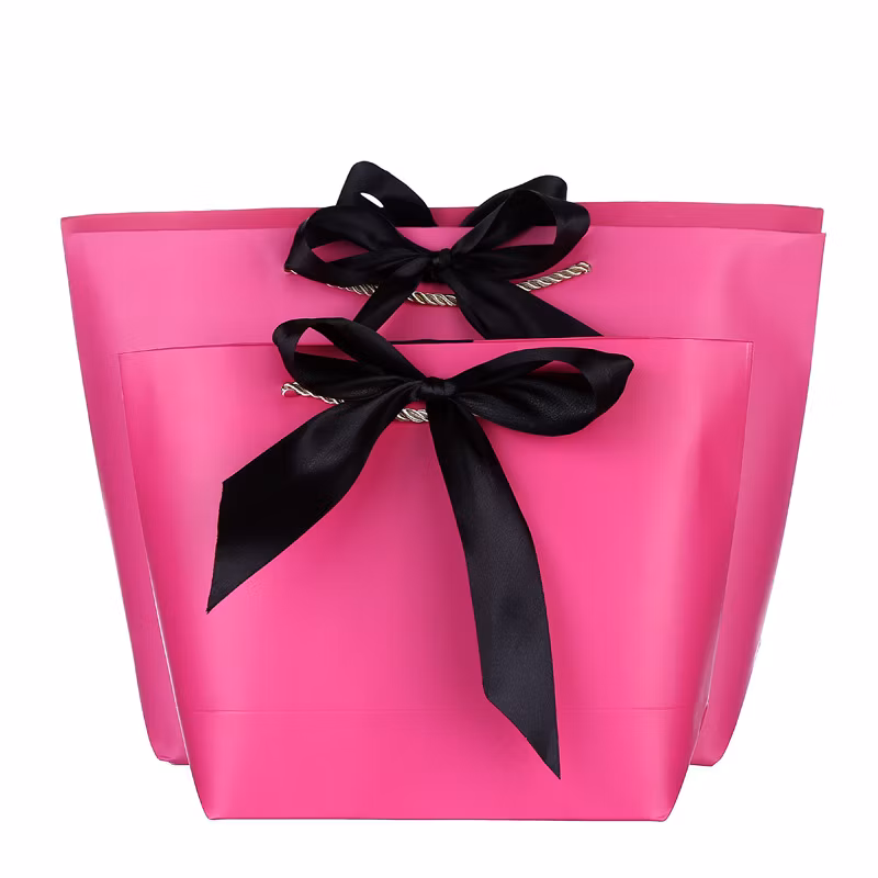 Wholesale Luxury Shopping Packaging Packing Gift Box Bags with Custom Printed Logo Kraft Paper Bag with Handle for Jewelry Coffee Tea Cosmetic Makeup