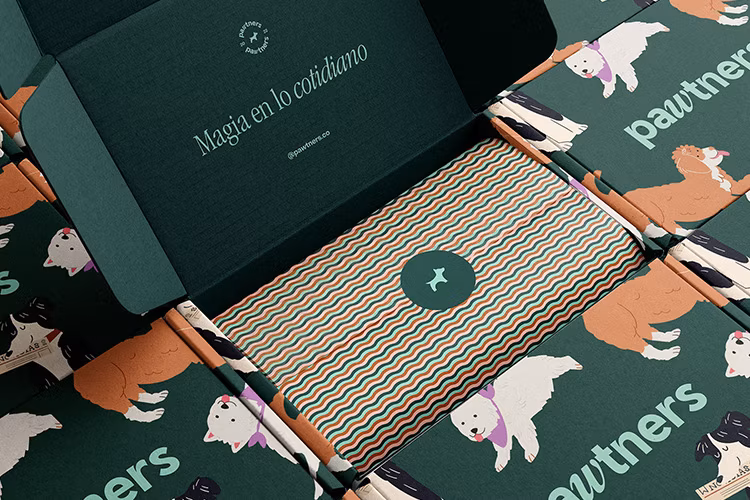 Personalized Corrugated Printed Pet Cat Dog Food Products Clothing Packaging Folding Box Colored Cardboard Kraft Paper Mailer Shipping Mailing Boxes