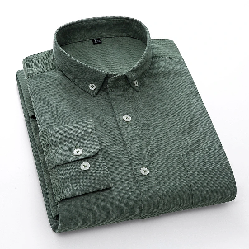 Men&prime; S High Quality Long Sleeve Shirt Green Plain Shirts in Autumn and Spring