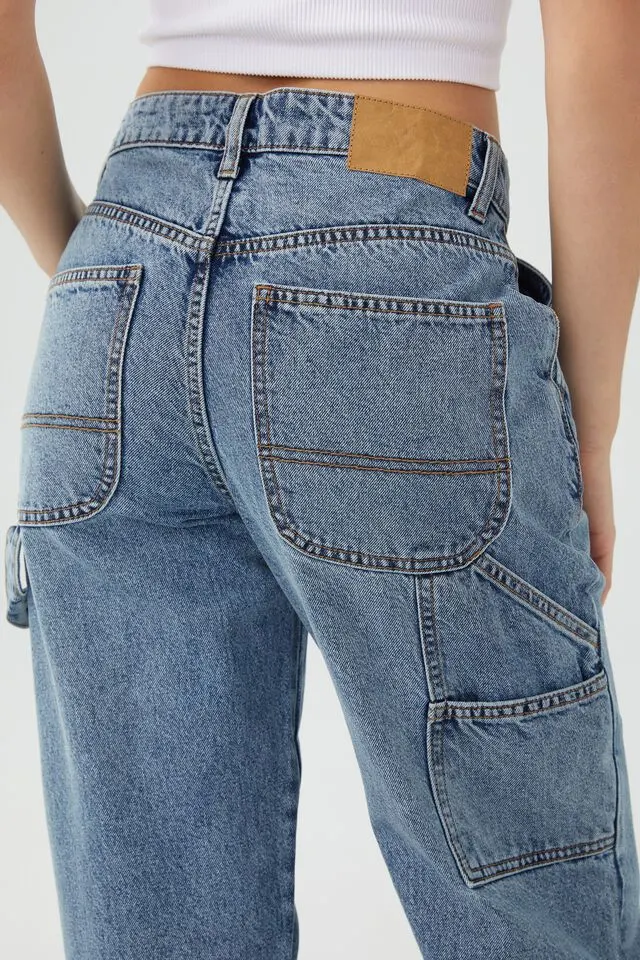 Women Non-Stretch Quality Straight Leg Baggy Denim Pants with Hammer Loop and Side Pocket Detail on Side Seam Relaxed Fit Jeans