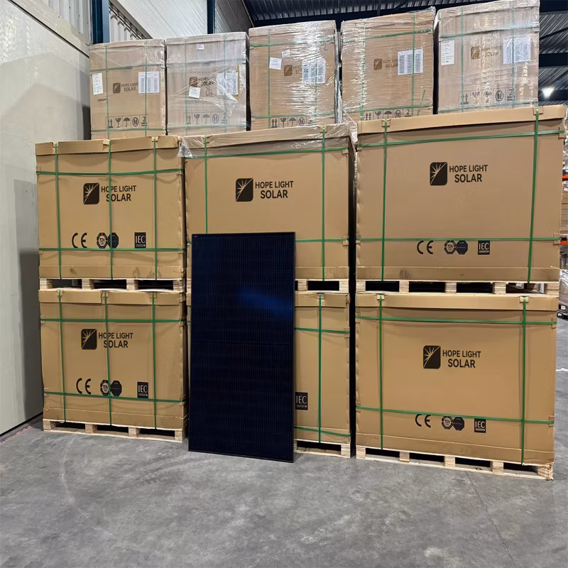 Grade a Solar Cell Jinko PV Module 200W 300W Panels Price