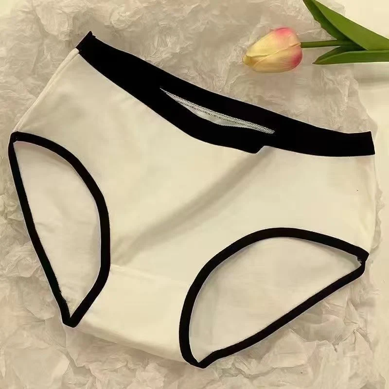 Cotton Female Thin Breathable Teenage Girls MID-Waist Japanese Antimicrobial Students Large Size Sexy Seamless Panties