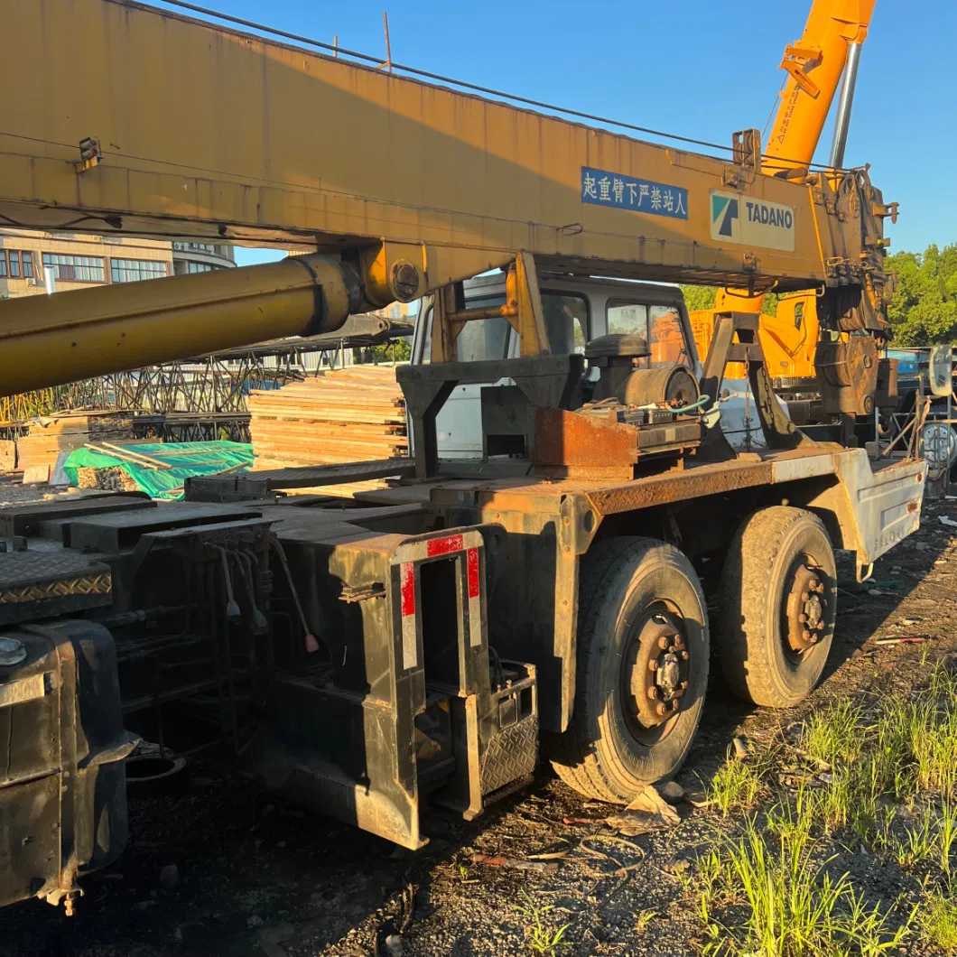 Second-Hand 100% Original Japanese Imported Tadano K303 Model Truck Crane, 30 Tons Four-Section Boom Truck Crane