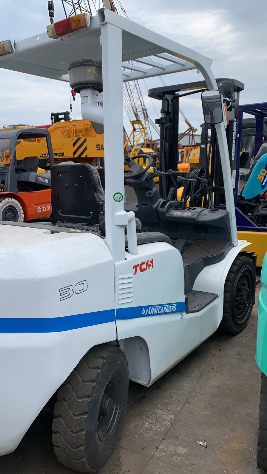 Second Hand Diesel Forklift Japanese Forklift Loaders Pallet 3ton Telescopic Forklift Tcm Fd30