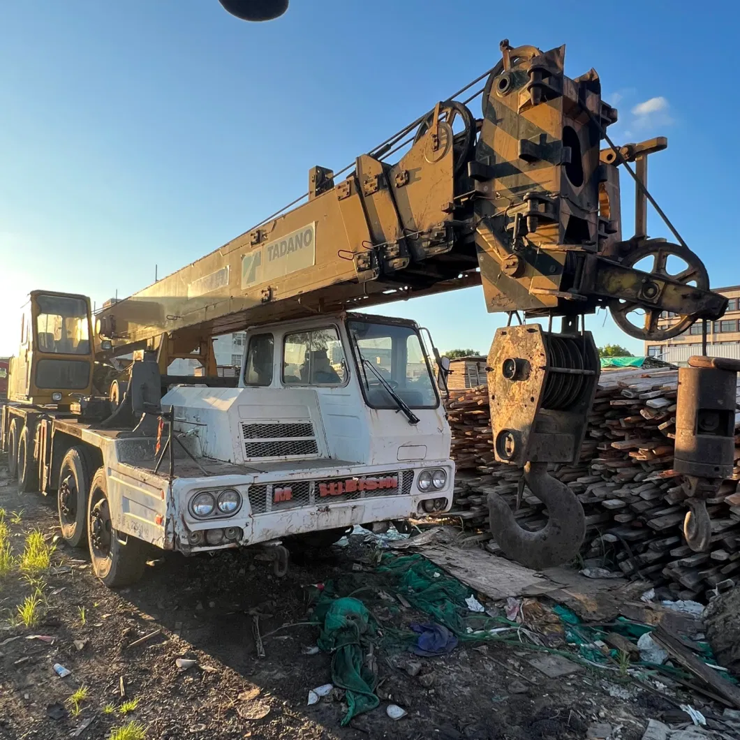 Second-Hand 100% Original Japanese Imported Tadano K303 Model Truck Crane, 30 Tons Four-Section Boom Truck Crane