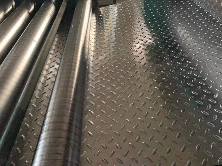 Without Middleman Hot Sales 201 1219X2438 0.6mm Stamped Checkered Steel Plate Decorative Stainless Steel for Anti Skid Floor