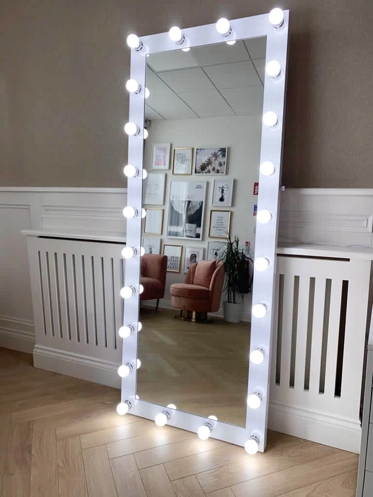 Full Length Standing Floor Hollywood Dressing Mirror with 22 LED Bulbs