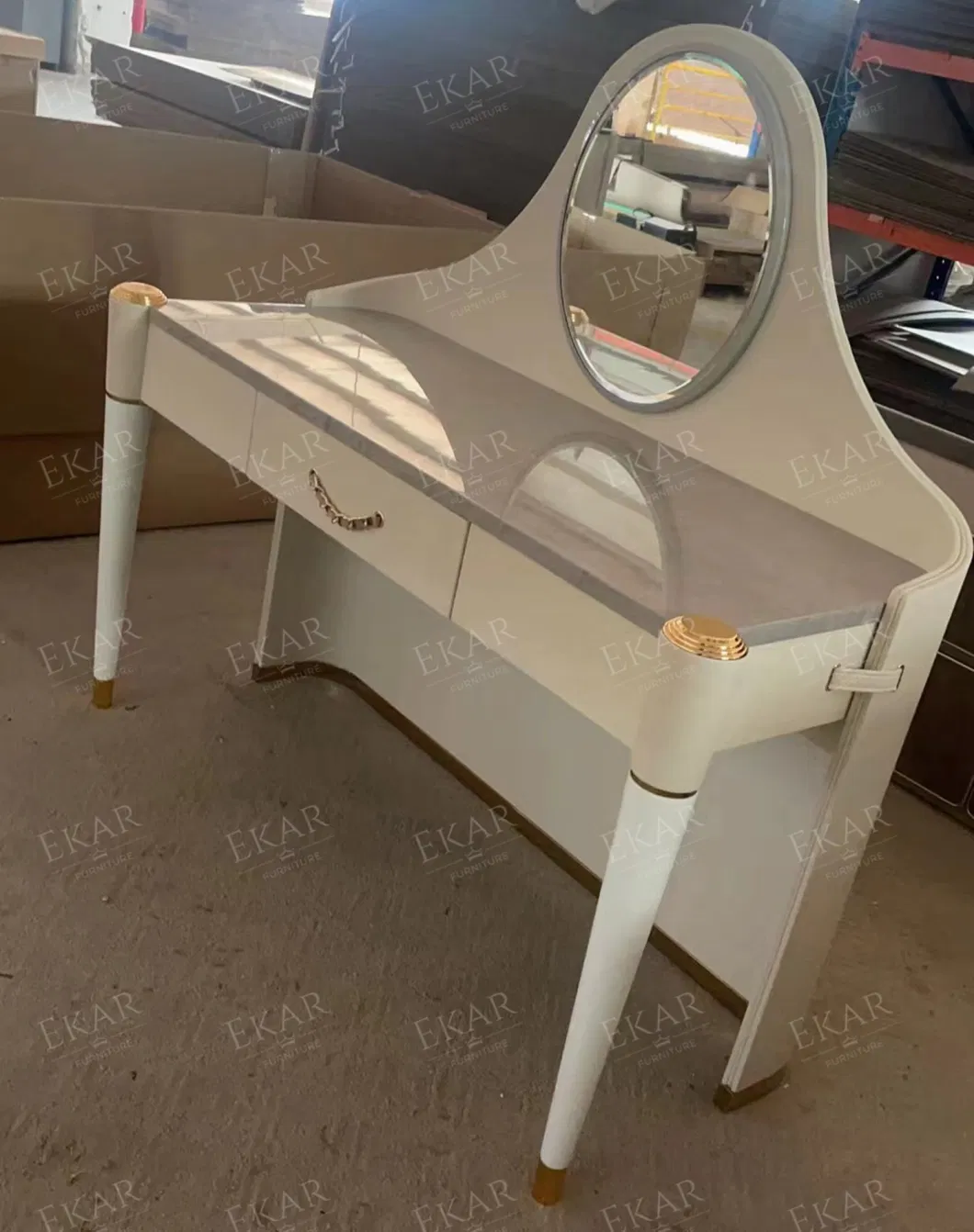 Gold Mirror Steel Vanity Table - Glamorous Makeup Desk with Metallic Accents-Make up