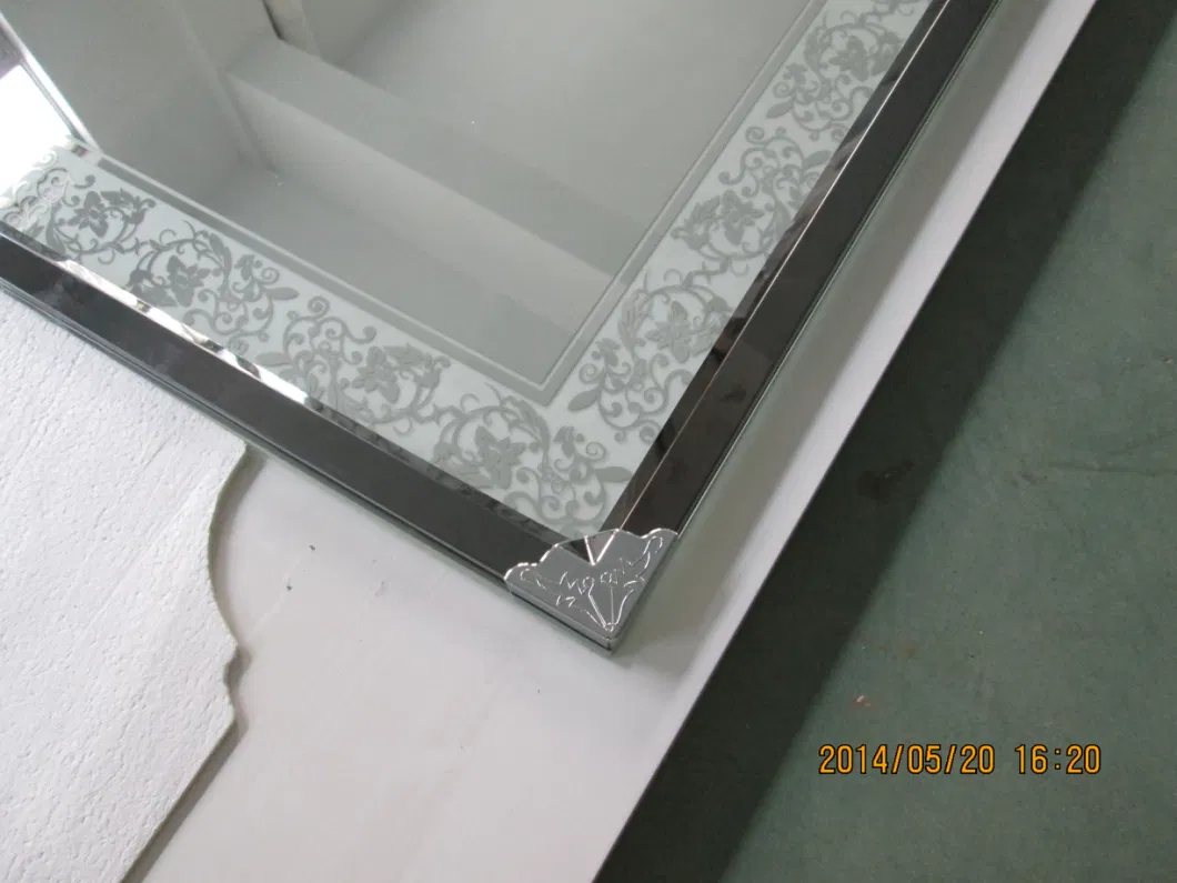 Steel Metal Frame Rustproof New Modern LED Wall Bathroom Mirror