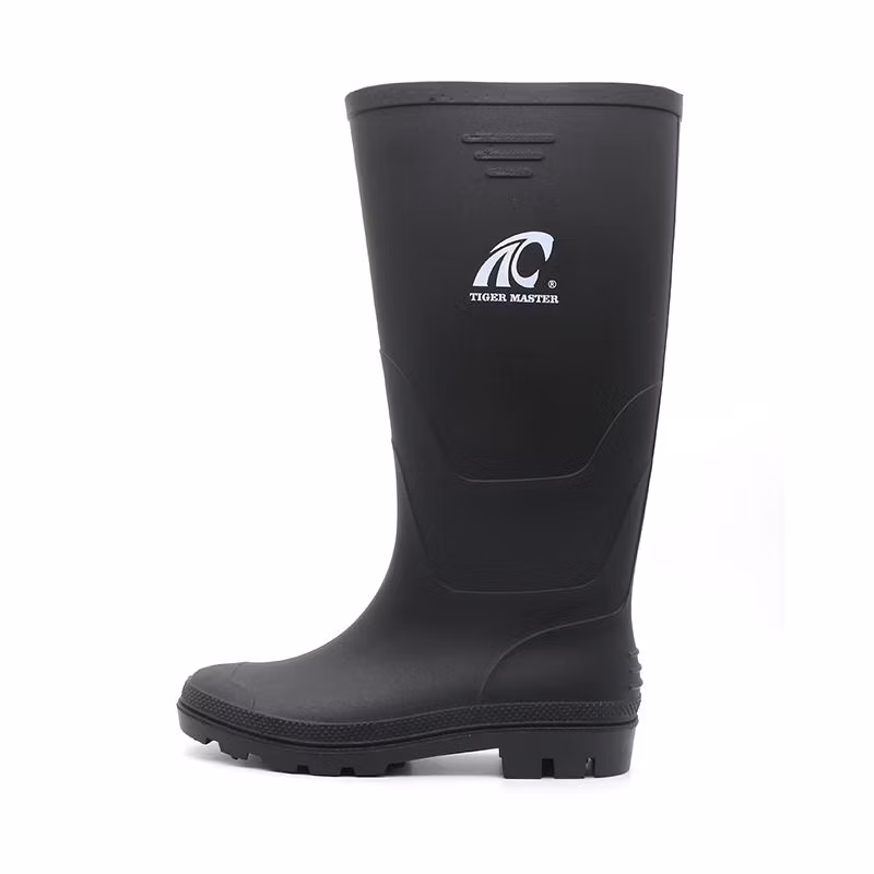 CE Verified Oil Slip Resistant Waterproof Light Weight Garden PVC Rain Boots for Men