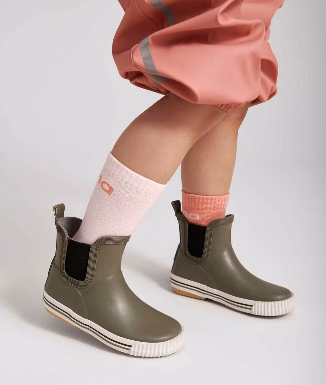 Fashion Trend Customized Kids Non-Slip Lightweight Rubber Rain Boots