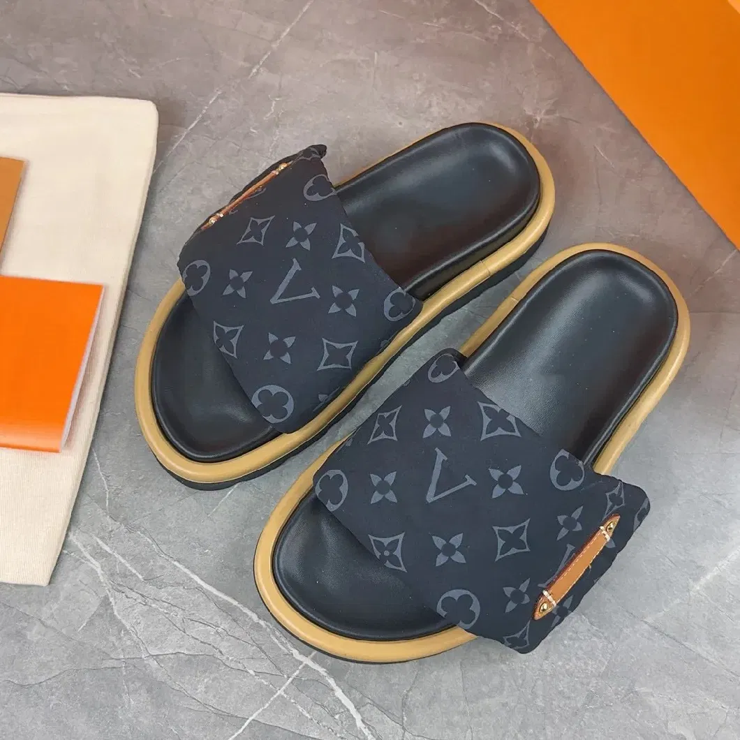 Designer Sliders Slippers Women Men Pool Pillow Flat Comfort Mules Slides Fashion Classic Prints Embossed Summer Sandals Black Grey Beach Fashion Shoes