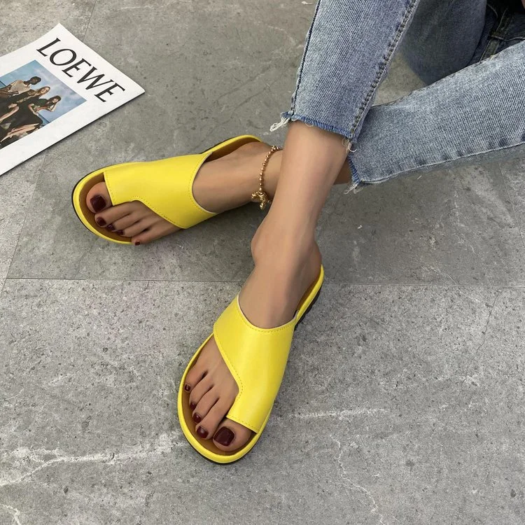 New Fashion Leather Shoes Flat Sandals Soft Big Toe Foot Orthopedic Bunion Corrector