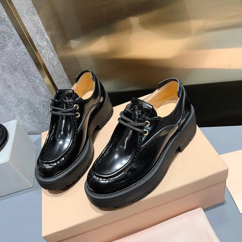 Leather All-in-One Platform Loafers Fashion Women&prime;s Shoes