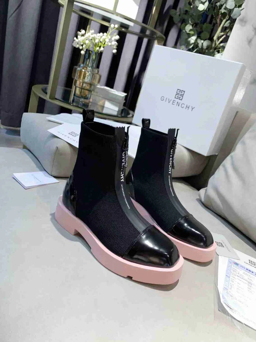 Stylish Women&prime;s Boots Original Replica Flats