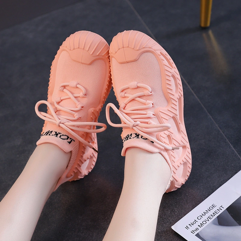 Women&prime;s Running Shoes Popular Student Lightweight Breathable Knitted Casual Shoes Women&prime;s Travel Sports Shoes