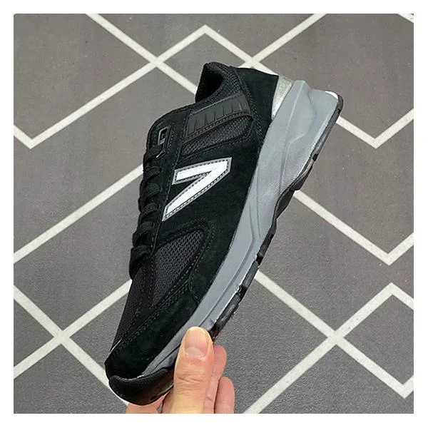 Wholesale Designer Women&prime;s Men&prime;s Brand Low Top Retro Casual Sports Sneakers Jogging Running Shoes