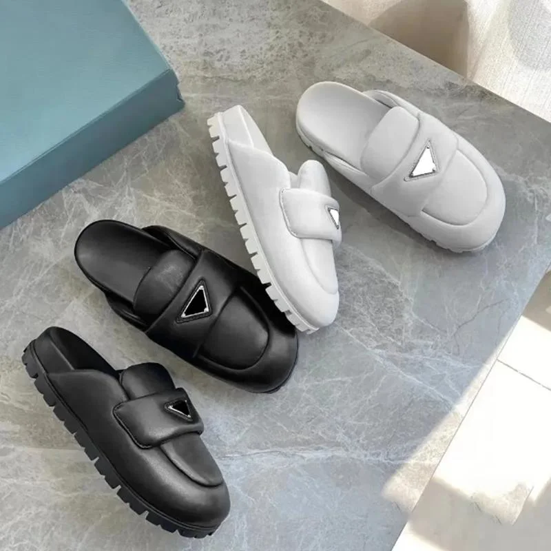 Top Women Slippers Designer Foam Rubber Sandal Beach Mules Platform Slippers Bread Flat Slide Womens Slides Soft Leather Sandals Shoes