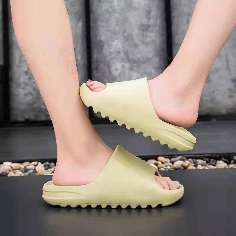 New Men&prime;s Slippers Indoor Home Summer Beach Outdoor Slides Ladies Slippers Platform Shoes Woman Flats