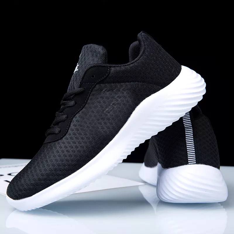 Light Weight Male Jogging Shoes Fashion Zapatillas Futbol Sport Running Fitness Walking Shoes