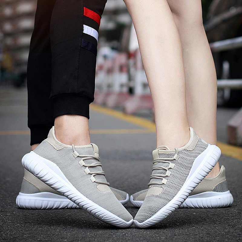 2019 Fashion New Designs Excellent European Style Fly Knitted Mesh Men&prime;s Sport Shoes Fancy Mens Shoes