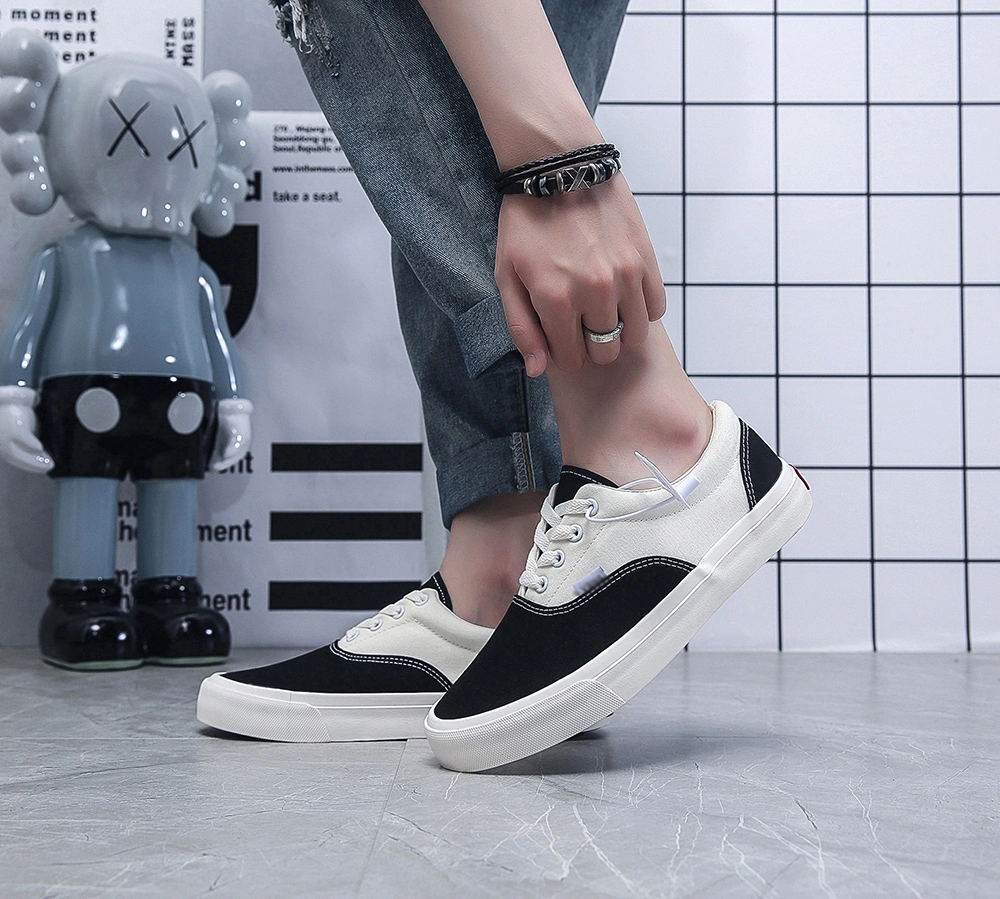 Wholesale Fashion Black White Color Matching Walking Style Mens Vulcanized Shoes Slip