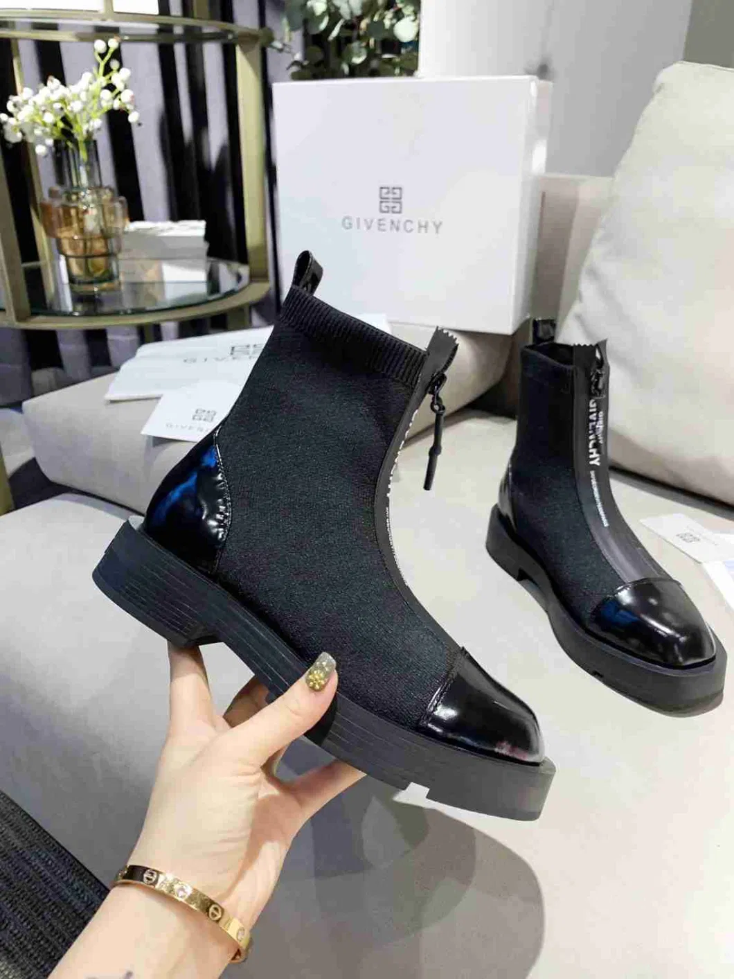 Stylish Women&prime;s Boots Original Replica Flats