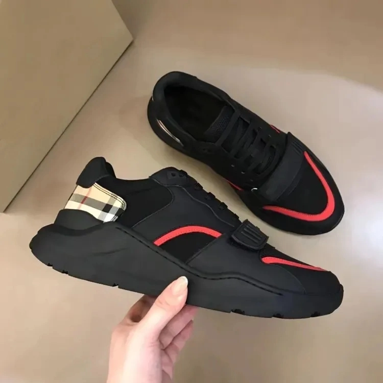 Designer Wholesale Flat Sneakers New Luxury Design Sneakers Latest Sport Breathable Walking Sport Designer Shoe for Men and Women