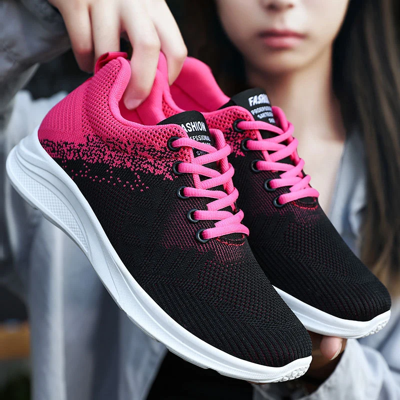 New Soft-Soled Breathable Fly-Woven Mesh Casual Sports Shoes for Women