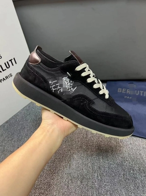 2023 Luxury Brand Designer Genuie Leather Casual Women Flat Shoes