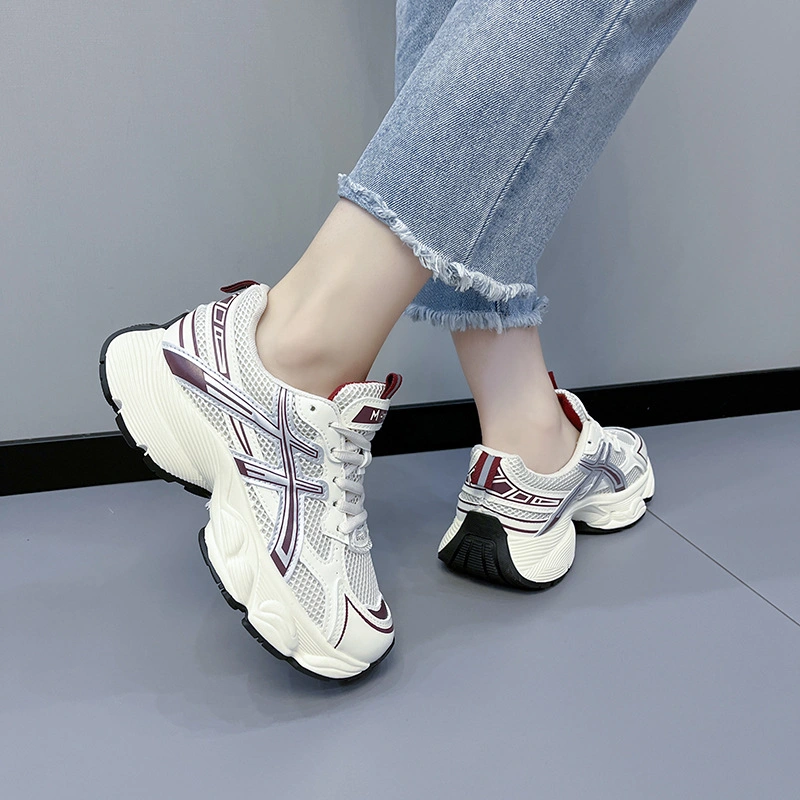 China Thick Soled Daddy Shoes Women 2024 Spring Fashion Platform Casual Sports Shoes