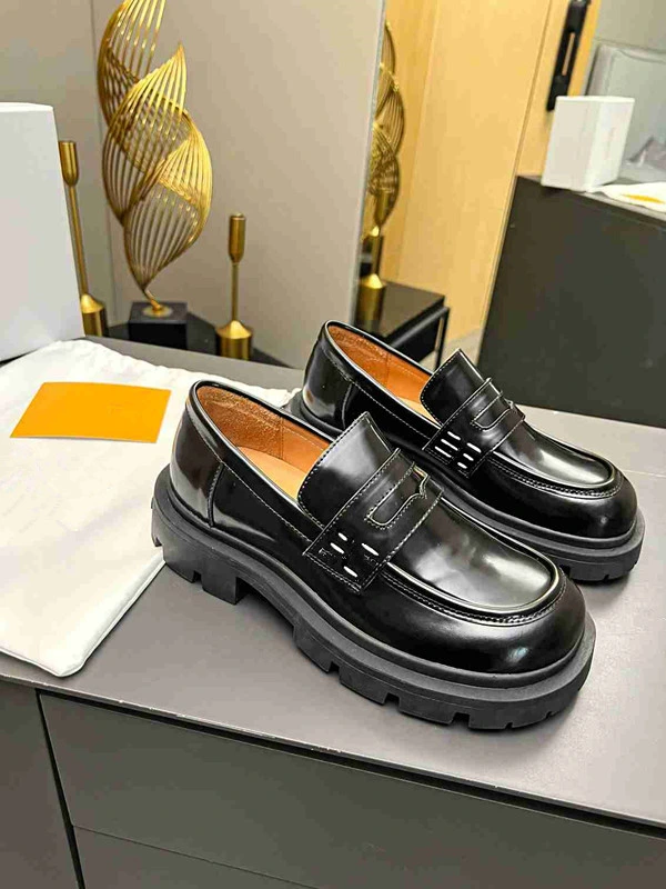 New Platform Loafers Luxury Leather Women&prime;s Shoes