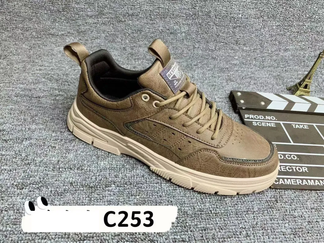 Niche Unique Design and Green Khaki Black Fashion Brand Men Breathable Flat Sole Leisure Sports Shoes