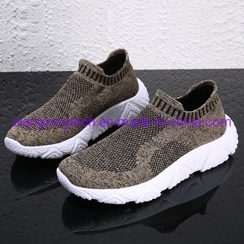 Wholesale OEM Branded Shoes Wool Knitted Sneakers Men&prime;s Casual Fashion Breathable Socks Womens Sports Shoes