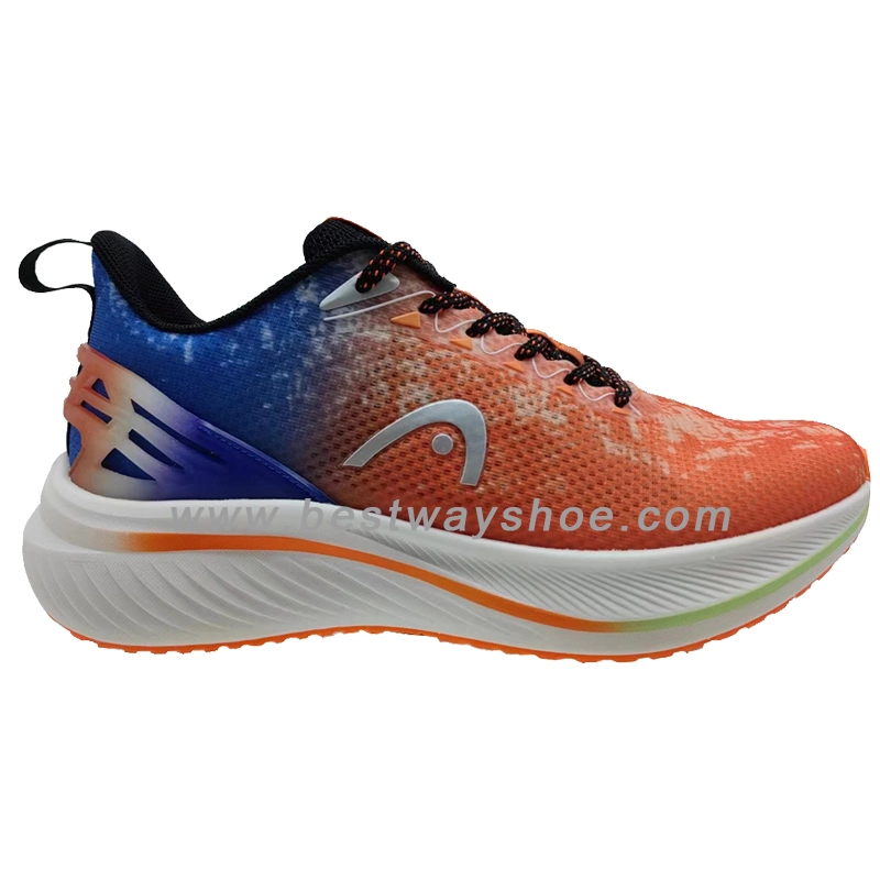 Latest Wholesale Fashion Men&prime;s Flyknit Sports Running Shoes Walking Shoes