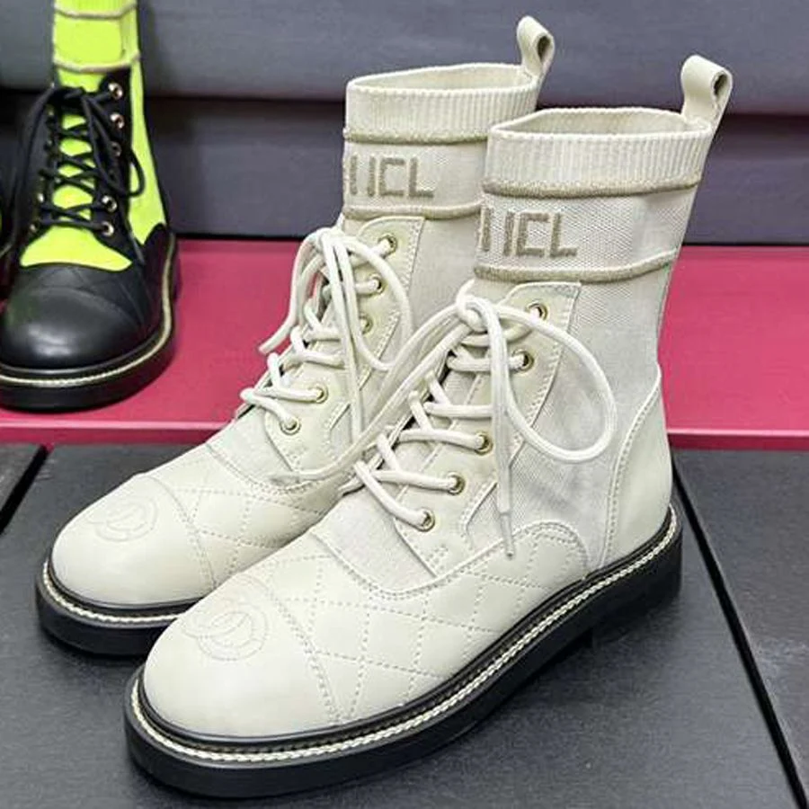 Designer Ankle Boots Women&prime;s Leather Flying Woven Diamond Check Boots Color Round Head Thick Soled Elastic Martin Boots Lace-up Ankle Socks Boots