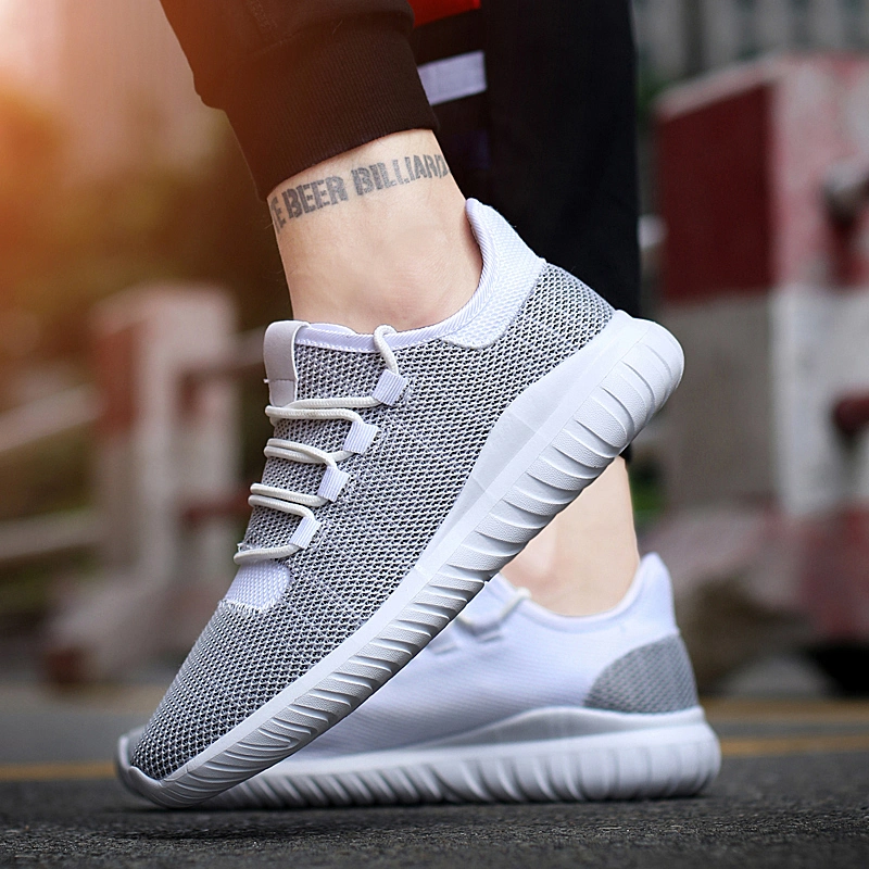 2019 Fashion New Designs Excellent European Style Fly Knitted Mesh Men&prime;s Sport Shoes Fancy Mens Shoes