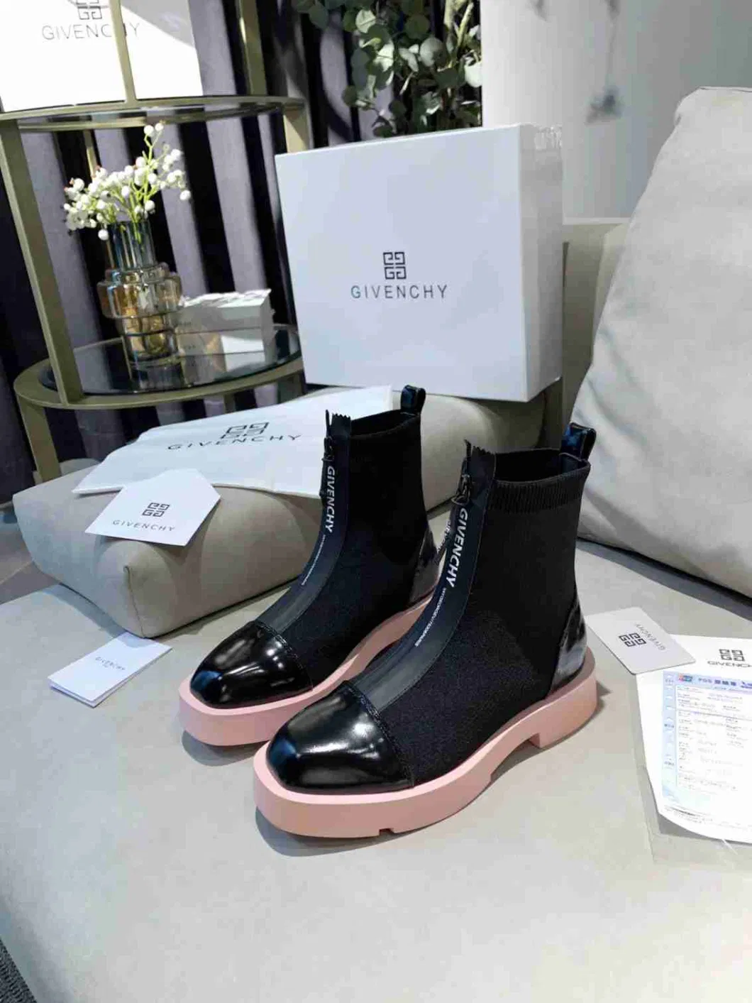 Stylish Women&prime;s Boots Original Replica Flats