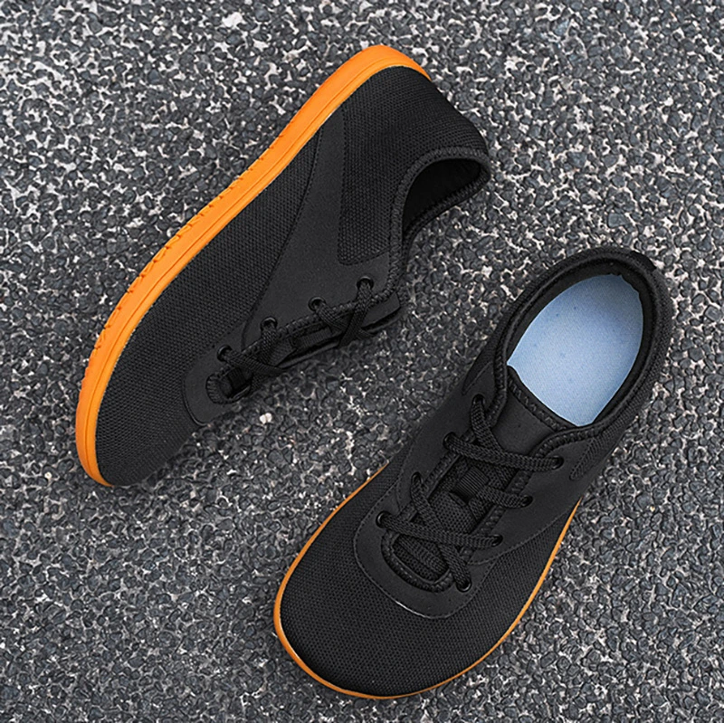 Wide Relaxed Large Size Men Casual Walking Style Sneaker Fashionable Walking Shoes