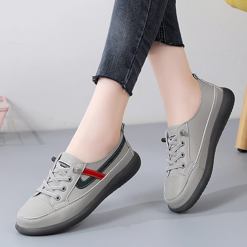 Sporty Women&prime;s Shoes with High Heels and Platform