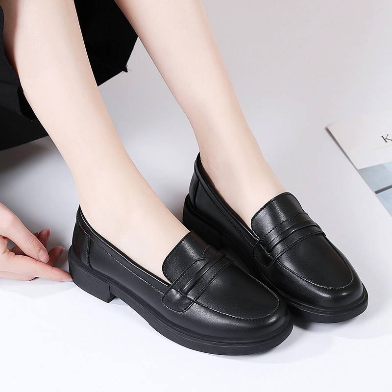 Casual Shoes Ladies Loafer with Latest Fashion Design