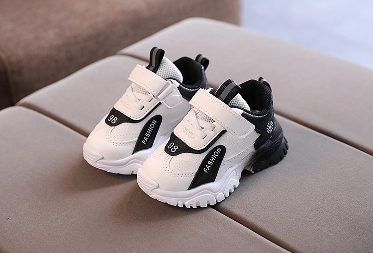 Autumn and Winter New Children&prime;s Sports Shoes Fashion Breathable Casual Shoes