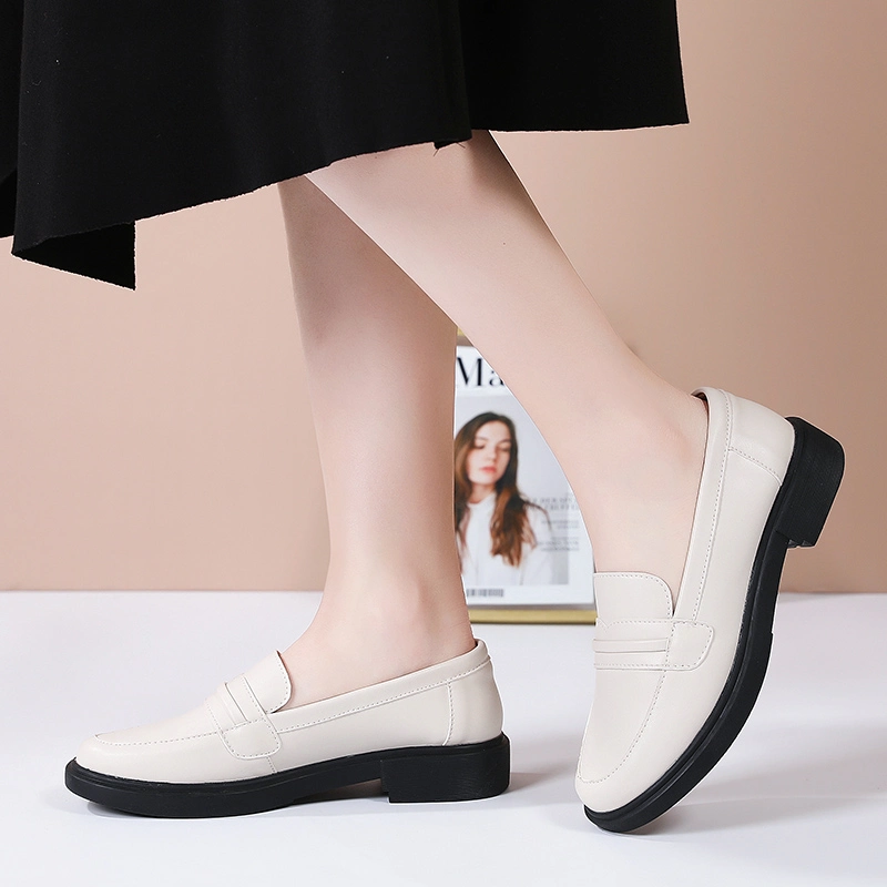 Comfortable Slip on Women&prime;s Fashion Loafers