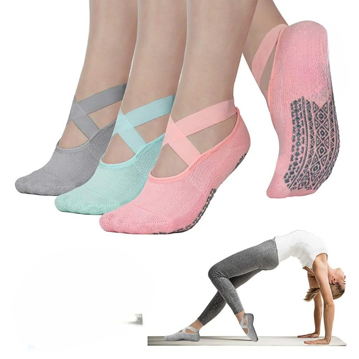 Customized Fashionable Non Slip Grips Pilates Barre Ballet Dance Women Yoga Socks